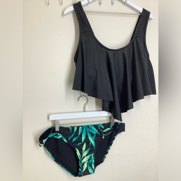 Two Piece Bathing Suit Shein Top XXL Old Navy Bottom XL - Picture 1 of 9